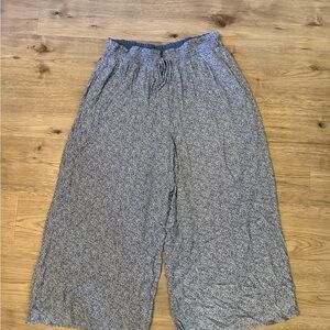 American Eagle Outfitters Blue Floral Wide-Leg Pants